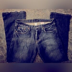 Lucky brand slim bootleg short inseam